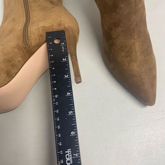 JUST FAB Khloy Stretch Stiletto Booties Tan Slip On Size 9.5 New With Box - Picture 7 of 12